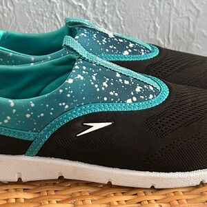 Girl's Speedo Surf Walker water shoes navy/teal sz4-5 NWOT